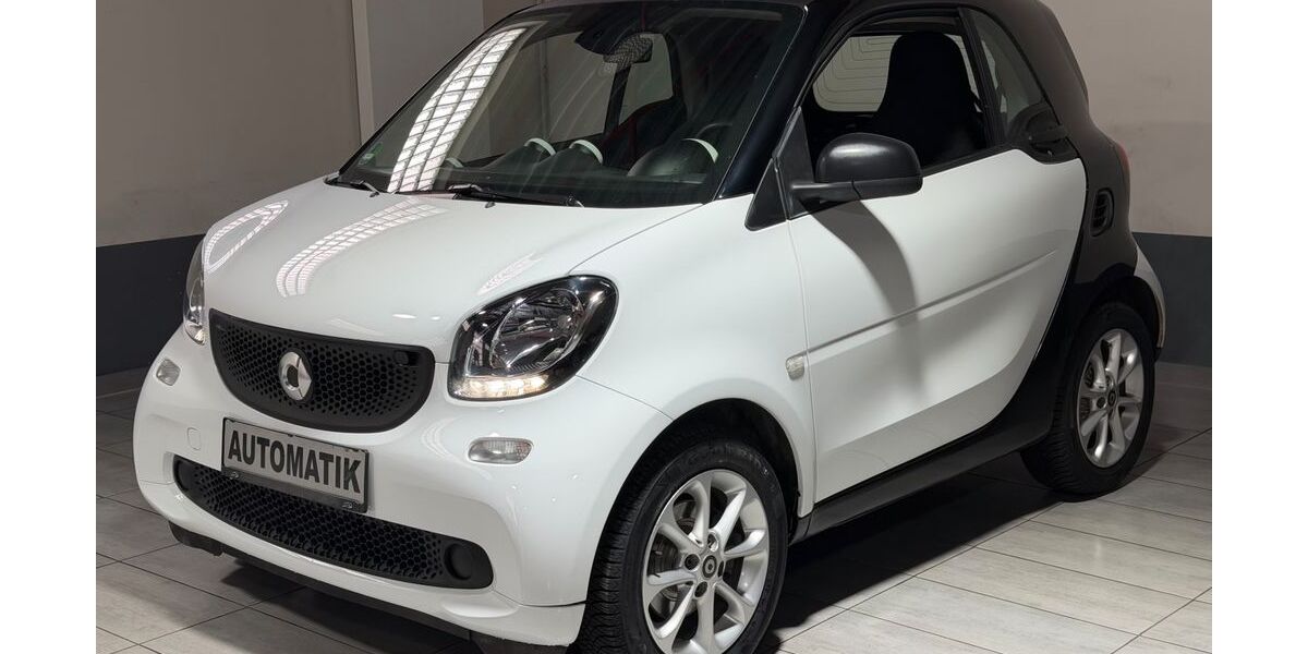 Smart ForTwo 86.996 km 10.470 &euro; Köln 50739