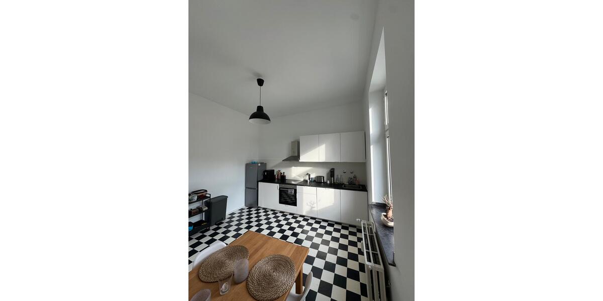 Etagenwohnung Düsseldorf Stadtbezirk 3 - 1 Zimmer, 23 m&sup2;, 600&euro; | Angebot:25972352