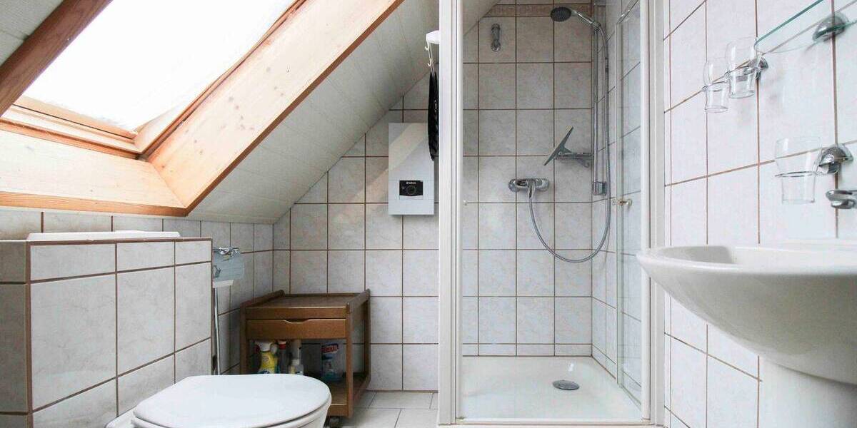 Einfamilienhaus Köln Esch/Auweiler - 7 Zimmer, 170 m&sup2;, 599.000&euro; | Angebot:25938956