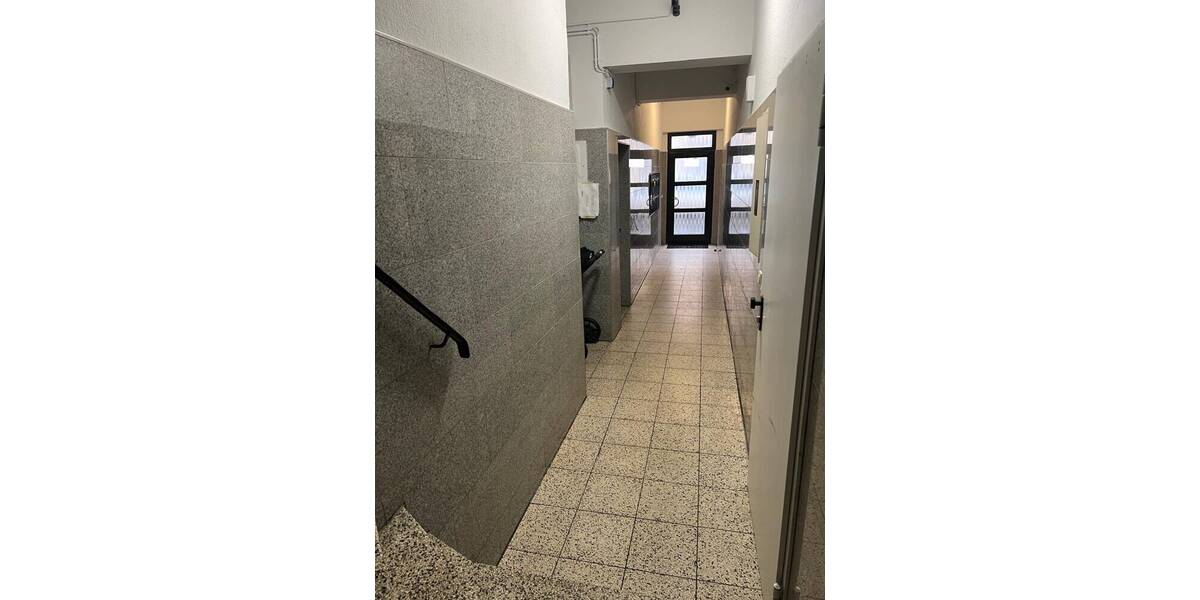 Etagenwohnung Köln Vingst - 2 Zimmer, 64 m&sup2;, 189.000&euro; | Angebot:26037093