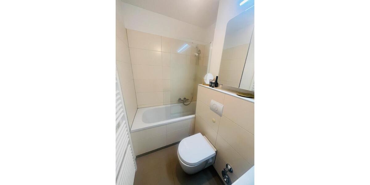 Etagenwohnung Solingen Central - 2 Zimmer, 69 m&sup2;, 210.000&euro; | Angebot:27253692