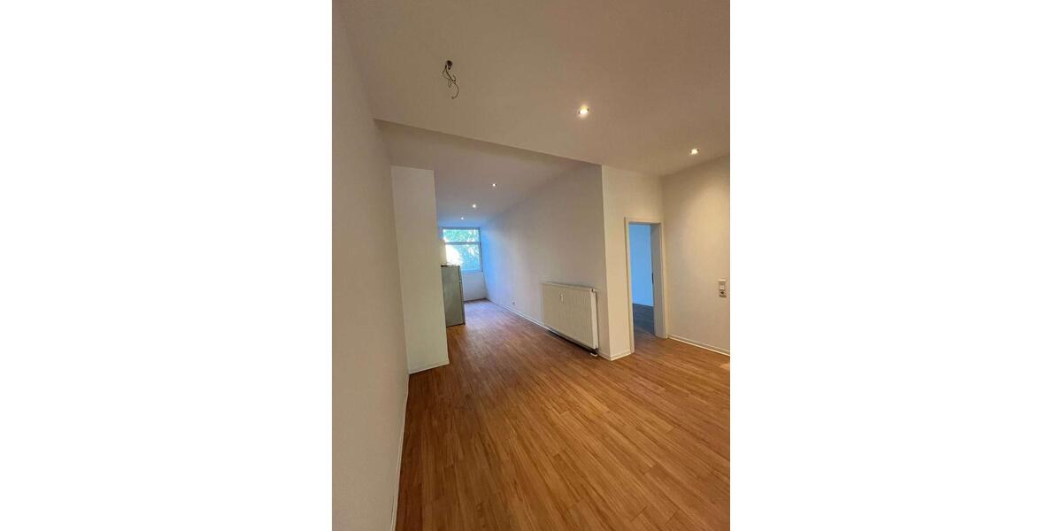 Etagenwohnung Köln Lindenthal - 3 Zimmer, 115 m&sup2;, 1.265&euro; | Angebot:25646825