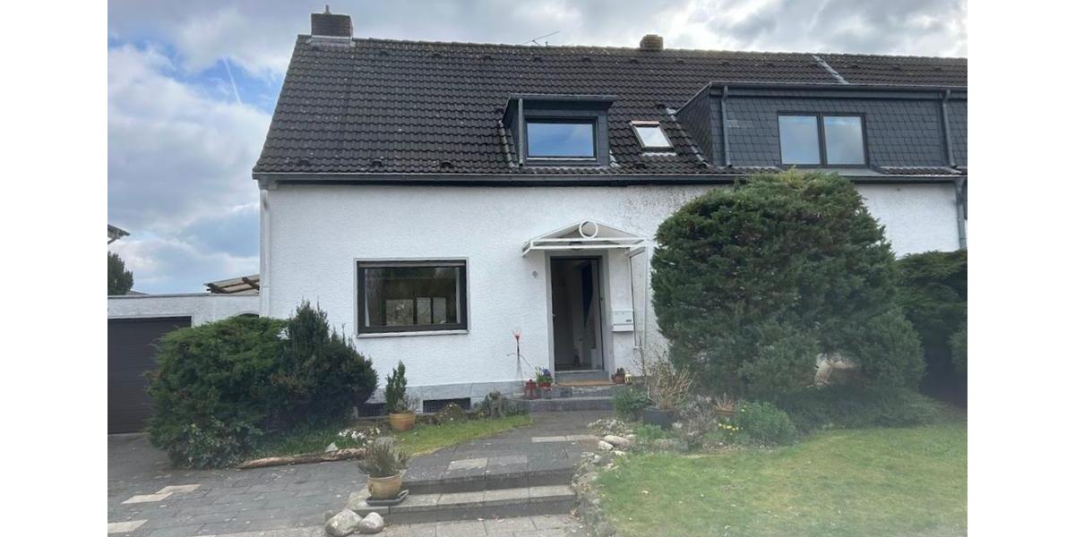 Doppelhaushälfte Köln Kalk - 7 Zimmer, 160 m&sup2;, 670.000&euro; | Angebot:26000903