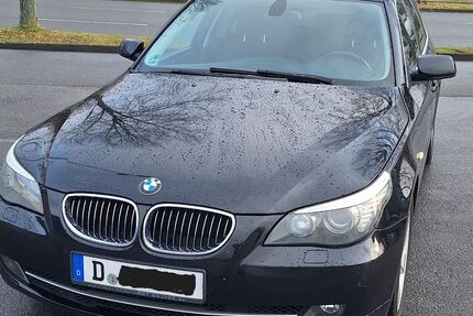 BMW 525 307.000 km 2.950 &euro; Düsseldorf 40470