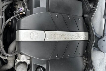 Mercedes-Benz 240 263.990 km 2.800 &euro; Köln 50667