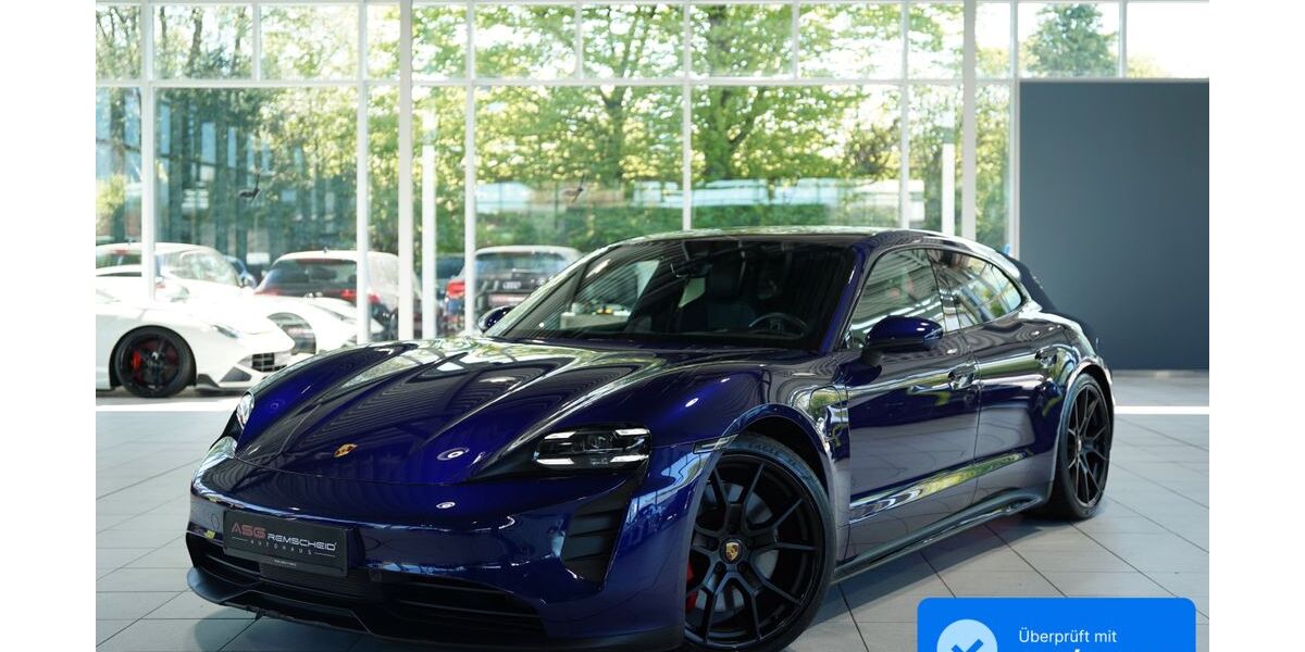 Porsche Taycan 50.000 km 71.900 &euro; Remscheid/NRW 42855