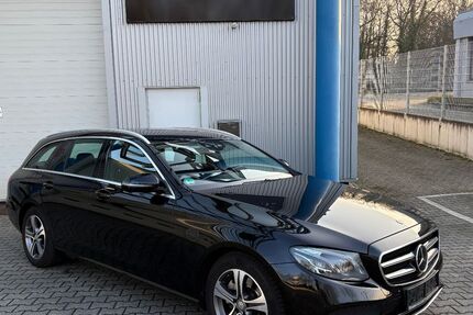 Mercedes-Benz E 200 88.841 km 22.945 &euro; Erkrath 40699
