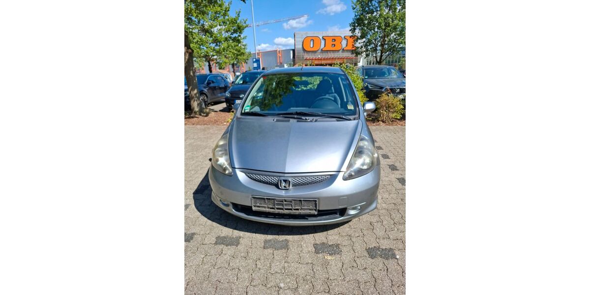 Honda Jazz 151.500 km 2.250 &euro; Bergisch Gladbach 51467