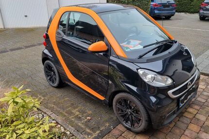 Smart ForTwo 121.500 km 4.800 &euro; Neuss 41470