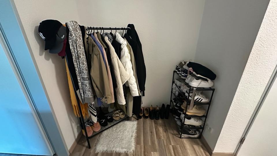 Etagenwohnung Grevenbroich Neuenhausen - 2 Zimmer, 55 m&sup2;, 590&euro; | Angebot:26408162