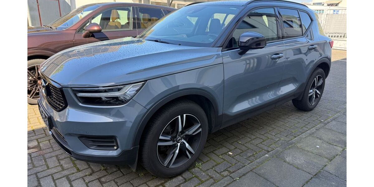 Volvo XC40 159.000 km 18.950 &euro; Köln 50767