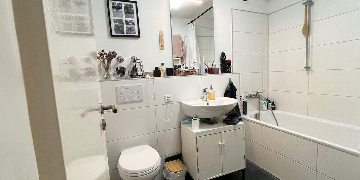 Etagenwohnung Köln Bayenthal - 2 Zimmer, 76 m&sup2;, 1.250&euro; | Angebot:25672154