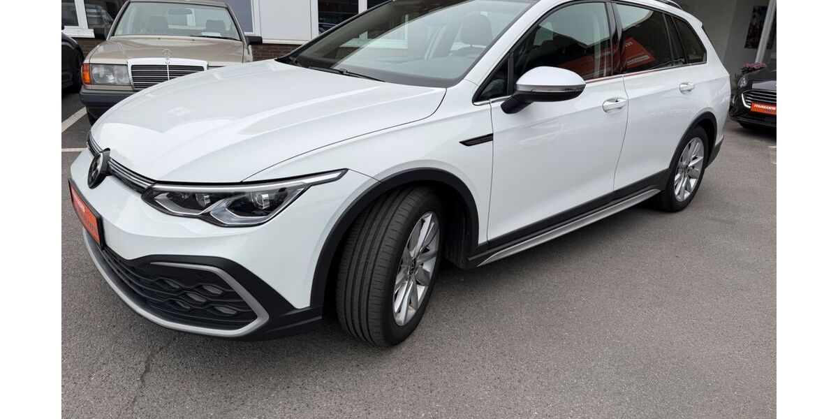 VW Golf 54.300 km 24.880 &euro; Düsseldorf 40549