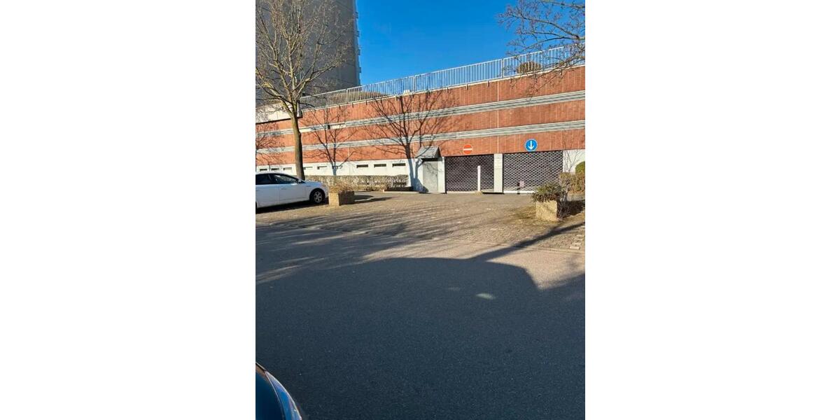 Etagenwohnung Köln Chorweiler - 3 Zimmer, 85 m&sup2;, 255.000&euro; | Angebot:26052792