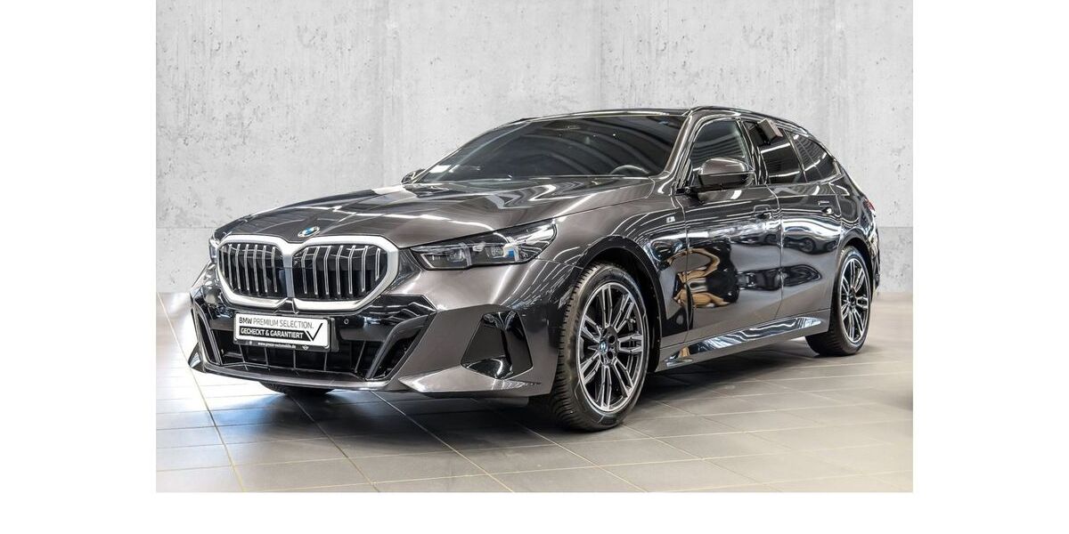 BMW 520 17.592 km 53.495 &euro; Köln-West 50858
