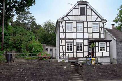 Haus Solingen - 5 Zimmer, 102 m&sup2;, 258.000&euro; | Angebot:26689792
