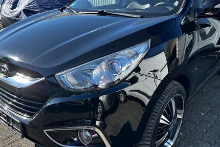 Hyundai ix35 289.900 km 4.999 &euro; Köln 51145