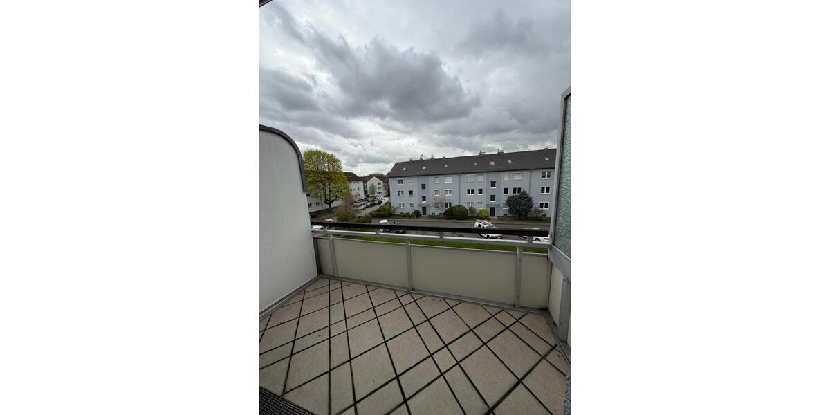 Etagenwohnung Düsseldorf Stadtbezirk 5 - 3 Zimmer, 46 m&sup2;, 1.200&euro; | Angebot:25986205