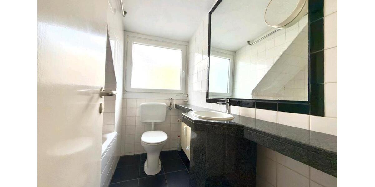 Dachgeschoßwohnung Köln Innenstadt - 2 Zimmer, 49 m&sup2;, 233.000&euro; | Angebot:25143420