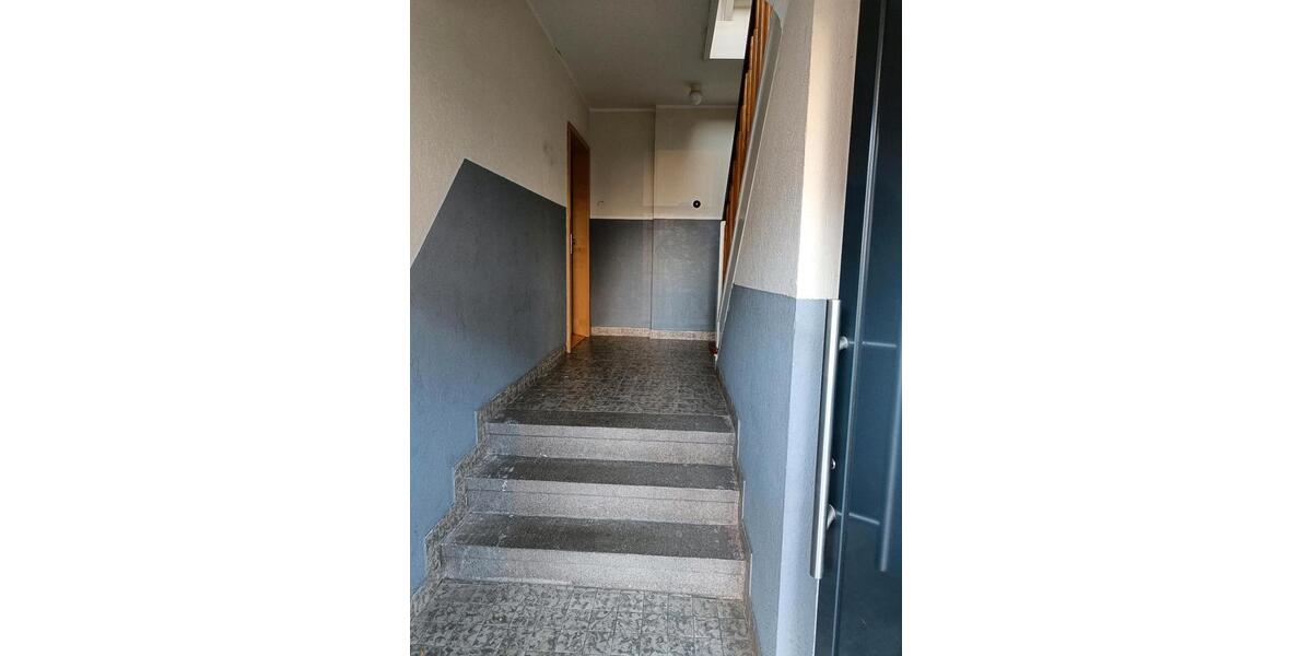 Erdgeschoßwohnung Solingen Mitte - 2 Zimmer, 45 m&sup2;, 570&euro; | Angebot:25343073