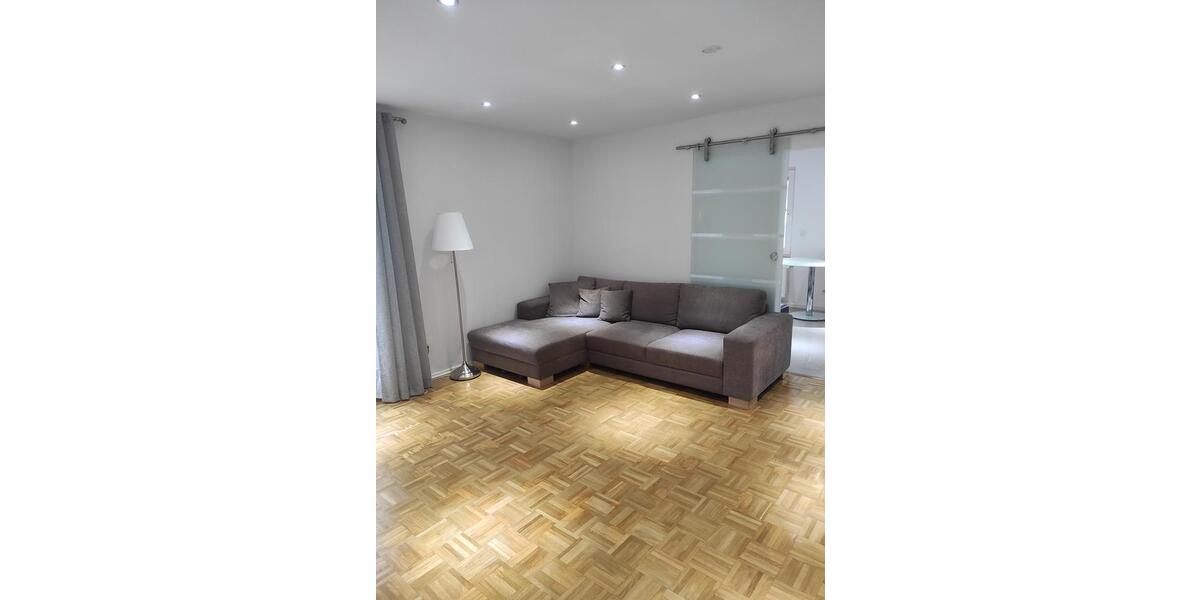 Etagenwohnung Mettmann - 2 Zimmer, 55 m&sup2;, 1.000&euro; | Angebot:25857288