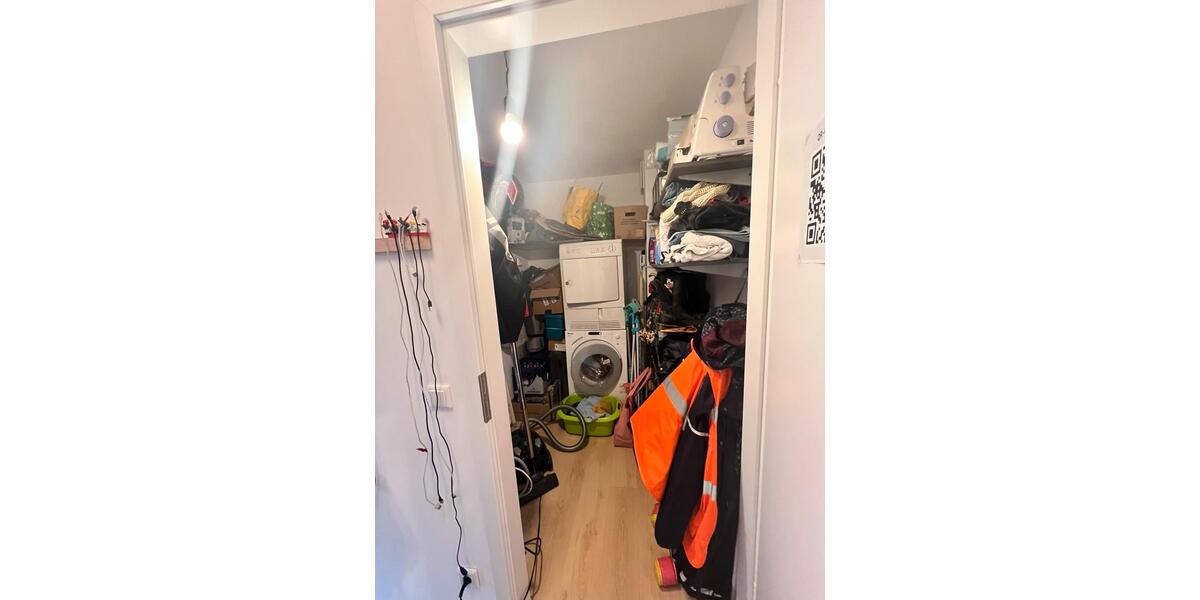 Etagenwohnung Köln Porz - 2 Zimmer, 82 m&sup2;, 1.300&euro; | Angebot:25719985