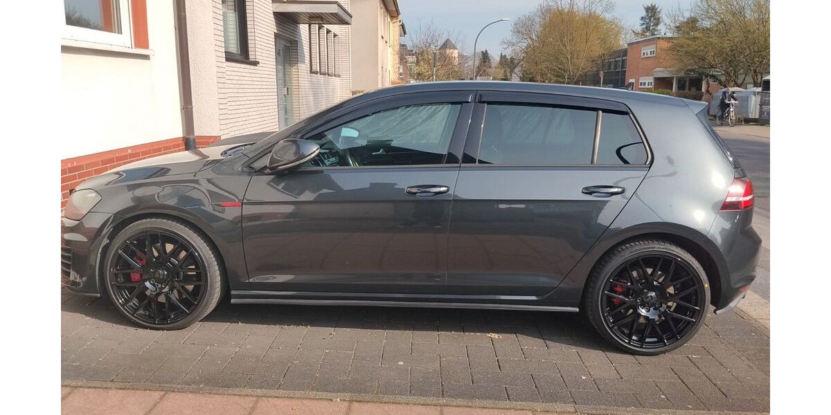 VW Golf 175.800 km 15.500 &euro; KÖLN 51109