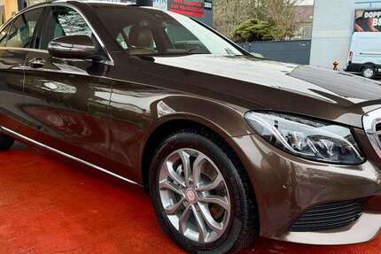 Mercedes-Benz C 220 208.513 km 16.990 &euro; Düsseldorf 40589