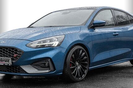 Ford Focus 39.595 km 28.890 &euro; Solingen 42697