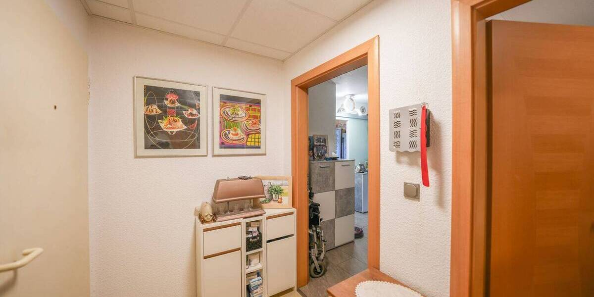 Etagenwohnung Kaarst Holzbüttgen - 2 Zimmer, 67 m&sup2;, 279.000&euro; | Angebot:25683975