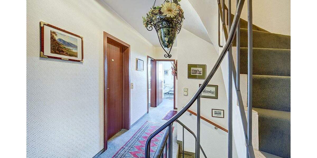 Reihenmittelhaus Düsseldorf Hubbelrath - 5 Zimmer, 124 m&sup2;, 595.000&euro; | Angebot:25744332