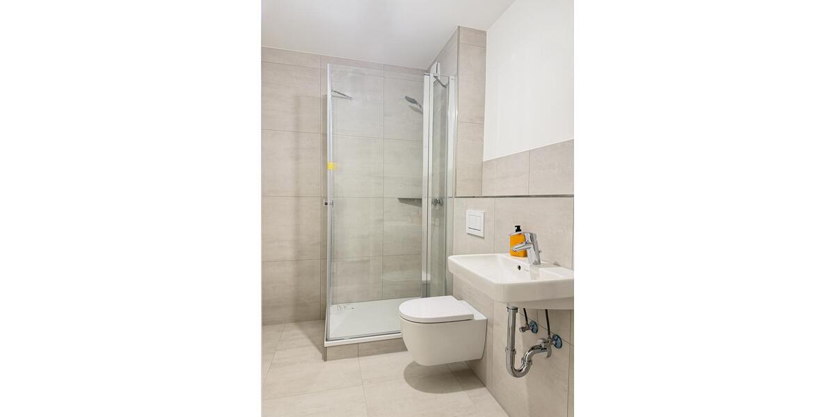 Etagenwohnung Bergisch Gladbach - 4 Zimmer, 94 m&sup2;, 1.300&euro; | Angebot:25650445