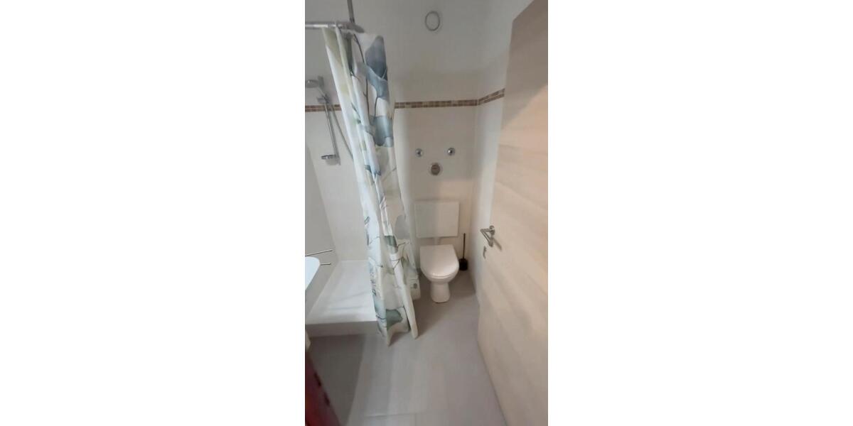 Erdgeschoßwohnung Düsseldorf Stadtbezirk 8 - 1 Zimmer, 25 m&sup2;, 410&euro; | Angebot:26691996