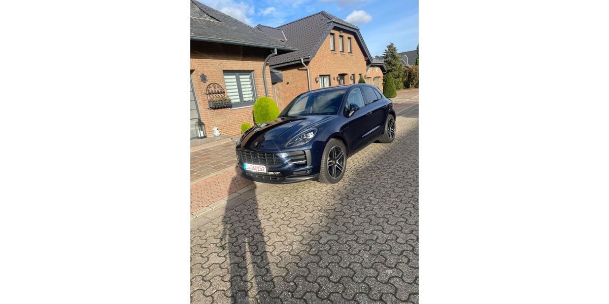 Porsche Macan 64.000 km 49.900 &euro; Korschenbroich 41352