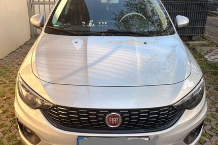 Fiat Tipo 47.000 km 11.900 &euro; Düsseldorf 40472