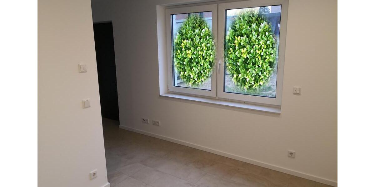 Terrassenwohnung Neuss Gnadental - 1 Zimmer, 24 m&sup2;, 380&euro; | Angebot:26701776