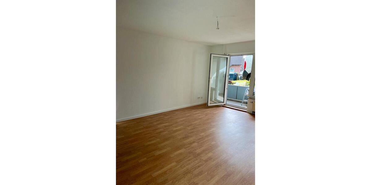 Erdgeschoßwohnung Langenfeld (Rheinland) - 2 Zimmer, 62 m&sup2;, 245.000&euro; | Angebot:26022916