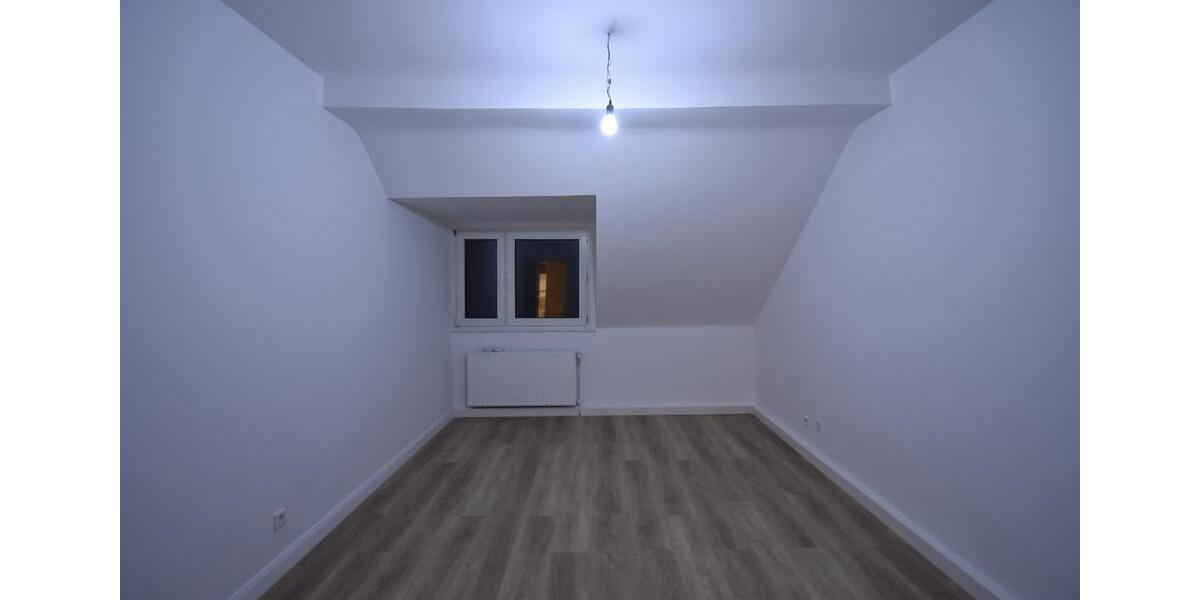 Etagenwohnung Düsseldorf Oberbilk - 1 Zimmer, 38 m&sup2;, 645&euro; | Angebot:24378774