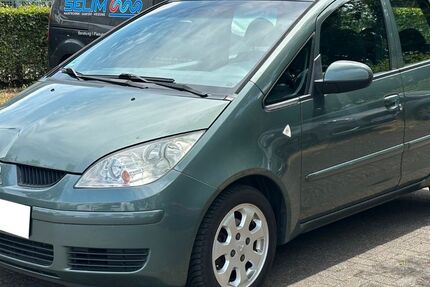 Mitsubishi Colt 65.000 km 3.500 &euro; Köln 50679
