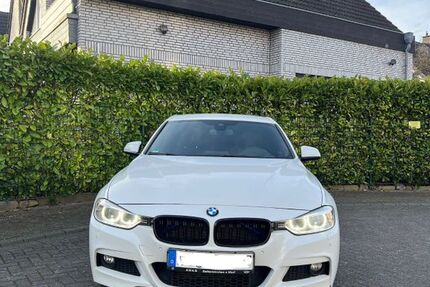 BMW 320 258.000 km 12.499 &euro; Neuss 41462