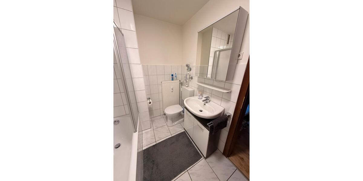 Dachgeschoßwohnung Ratingen Lintorf - 2 Zimmer, 55 m&sup2;, 780&euro; | Angebot:26031745