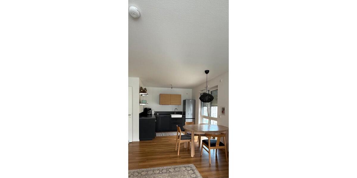 Etagenwohnung Bergisch Gladbach - 3 Zimmer, 82 m&sup2;, 1.184&euro; | Angebot:25417346