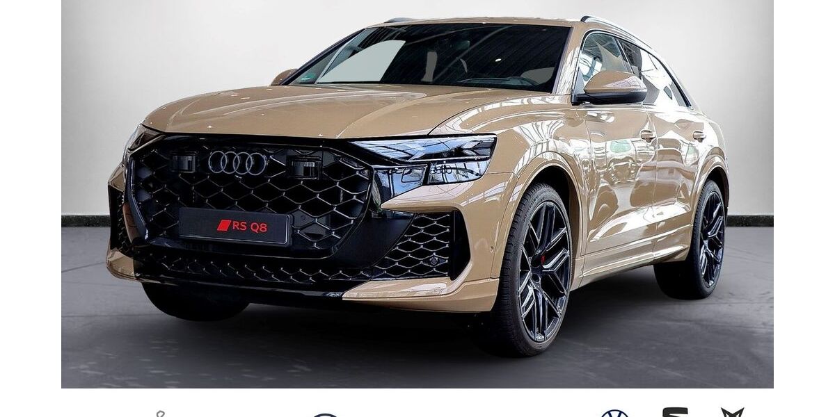 Audi RSQ8 2.999 km 147.980 &euro; Hilden 40721