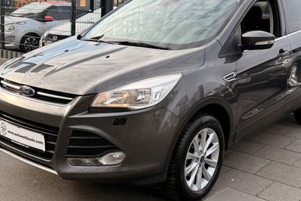 Ford Kuga 115.054 km 9.990 &euro; Köln 51065