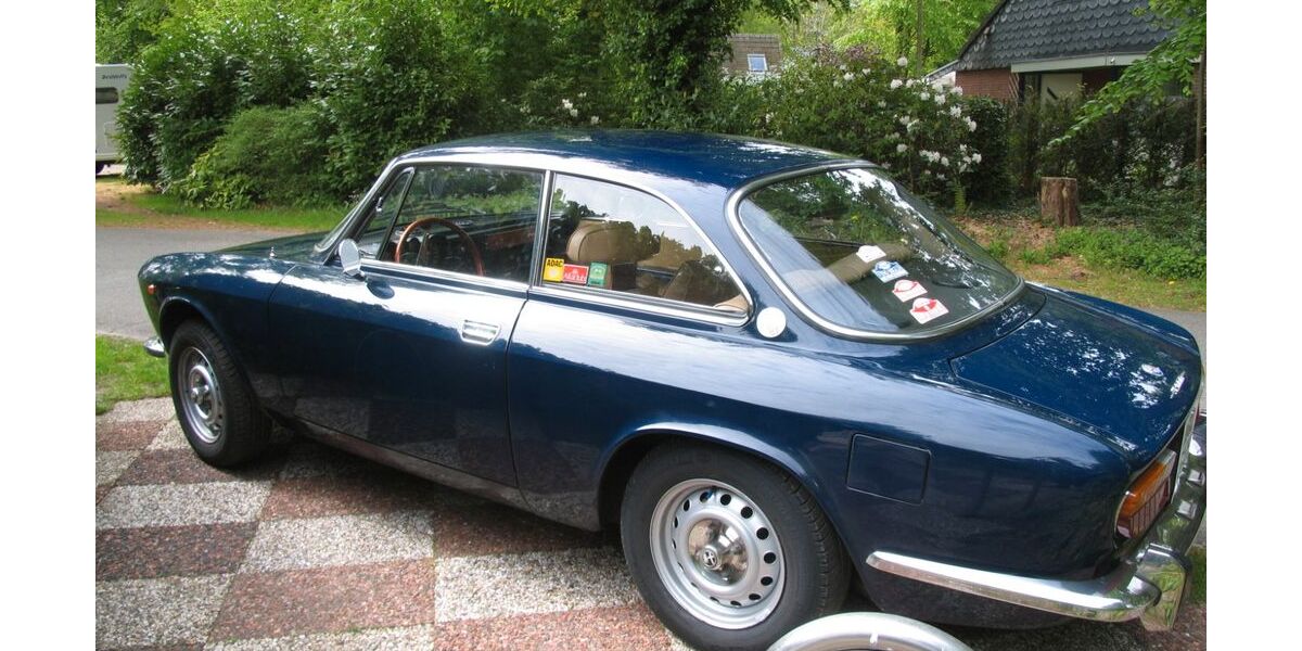 Alfa Romeo GTV 107.000 km 41.900 &euro; Monheim am Rhein 40789