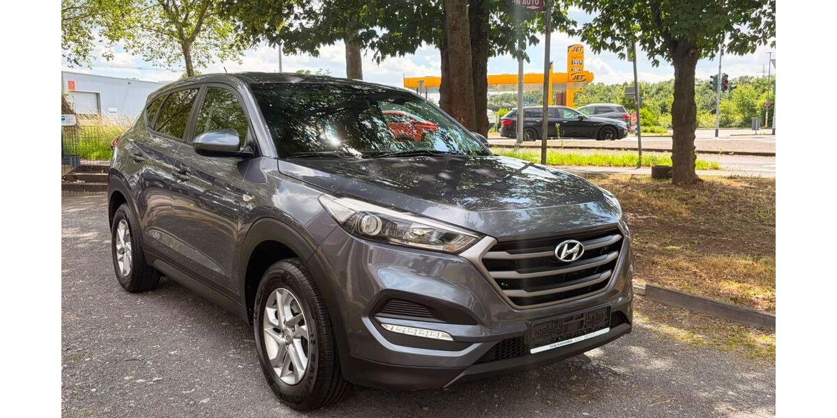 Hyundai TUCSON 146.000 km 10.750 &euro; Köln 51107