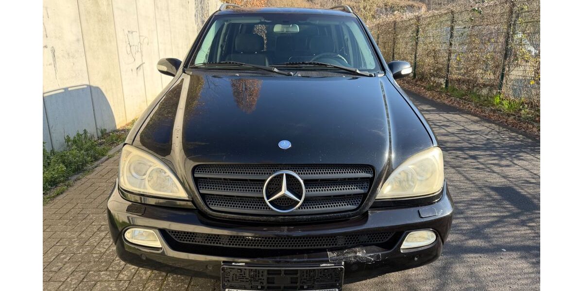 Mercedes-Benz ML 270 312.890 km 2.990 &euro; Bergheim (Rhein-Erftkreis) 50129