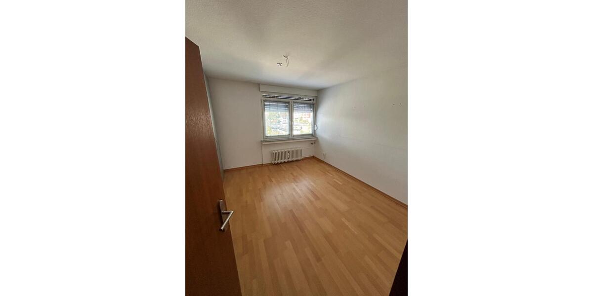 Etagenwohnung Köln Ehrenfeld - 4 Zimmer, 86 m&sup2;, 1.800&euro; | Angebot:25994286