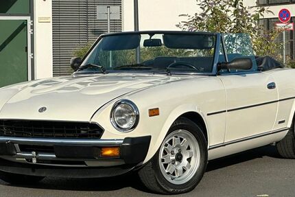Fiat 124 Spider 84.000 km 17.900 &euro; Köln (Ostheim) 51107