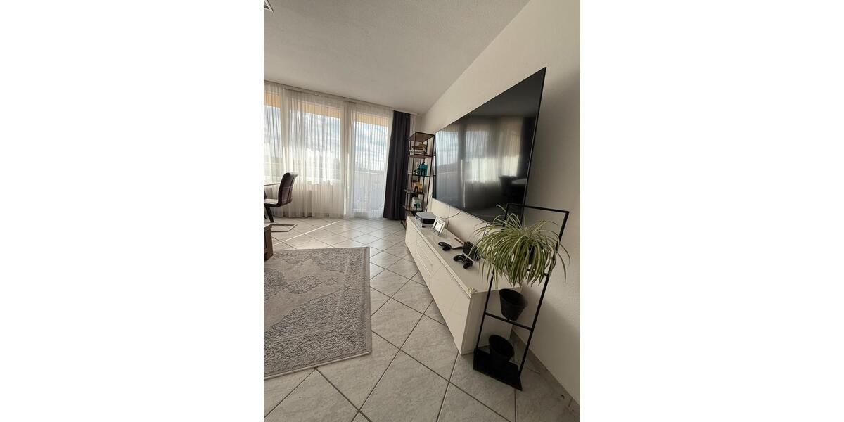 Etagenwohnung Bergisch Gladbach Gronau - 3 Zimmer, 85 m&sup2;, 1.420&euro; | Angebot:25844072